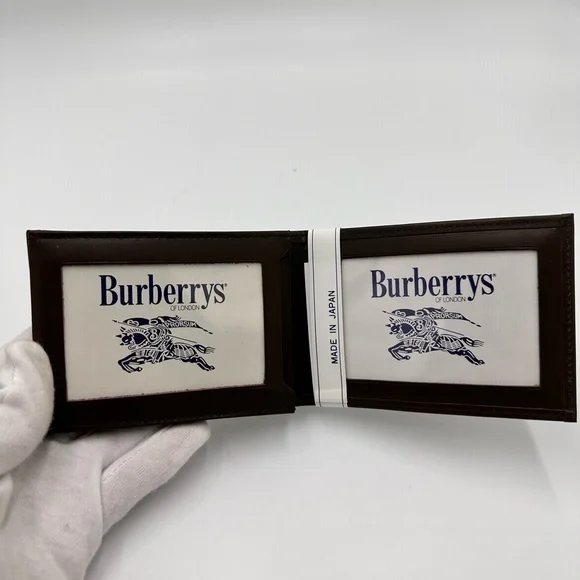 Burberry’s London Card Case